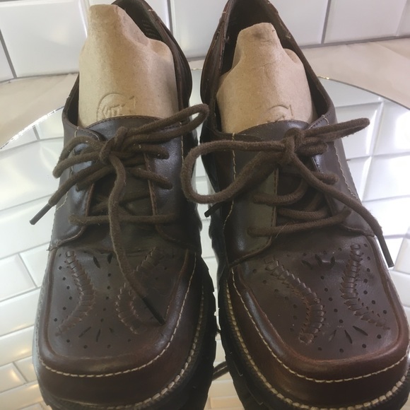 Predictions Brown Heeled Loafers Womens 6.5 - Picture 3 of 5